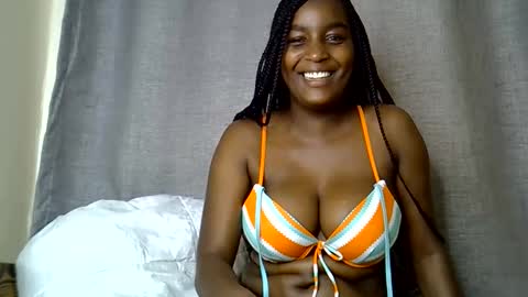 Snapshot of naughty_booby chatting on 05-24-26, 02:22 Bettybooby online show from 05-24-26, 02:22