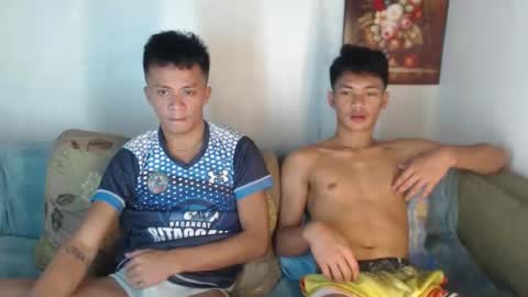 Snapshot of naughty_cy chatting on 04-28-26, 04:34 itzme cyril online show from 04-28-26, 04:34