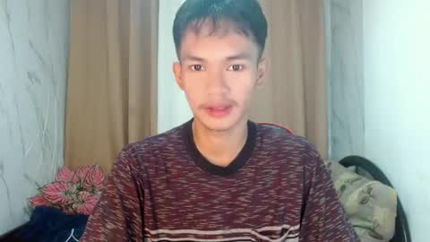 Snapshot of naughty_cy chatting on 06-26-26, 12:37 itzme cyril online show from 06-26-26, 12:37