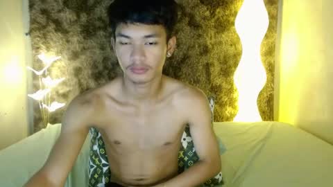 Snapshot of naughty_cy chatting on 07-17-26, 08:43 itzme cyril online show from 07-17-26, 08:43