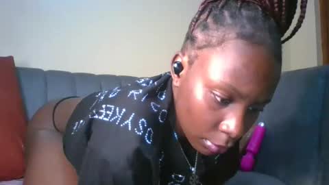 Snapshot of naughty_jee chatting on 12-16-25, 02:38 jee online show from 12-16-25, 02:38