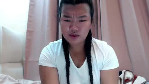 Snapshot of naughty_kate18 chatting on 05-25-26, 11:55 KATE online show from 05-25-26, 11:55