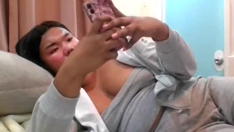 Snapshot of naughty_kate18 chatting on 07-22-26, 10:29 KATE online show from 07-22-26, 10:29
