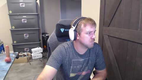 Snapshot of naughty_kinky1 chatting on 11-19-25, 04:40 Naughty kinky1 online show from 11-19-25, 04:40