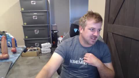 Snapshot of naughty_kinky1 chatting on 12-03-25, 06:17 Naughty kinky1 online show from 12-03-25, 06:17