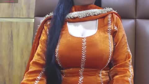 Snapshot of naughty_love489696 chatting on 07-10-26, 05:59 riya online show from 07-10-26, 05:59