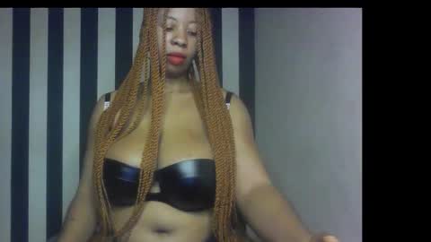 Snapshot of naughty_xxbunny chatting on 03-05-26, 09:05 beauty online show from 03-05-26, 09:05