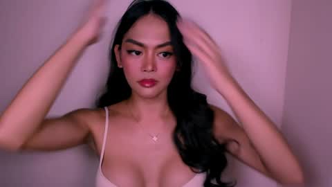 Snapshot of naughtyaurora69 chatting on 04-23-26, 12:29 NaughtyAurora online show from 04-23-26, 12:29