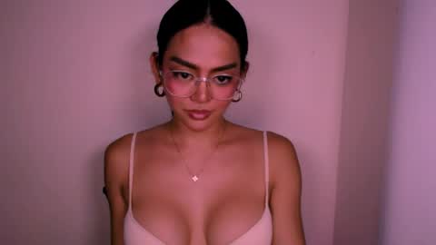 Snapshot of naughtyaurora69 chatting on 04-25-26, 02:36 NaughtyAurora online show from 04-25-26, 02:36
