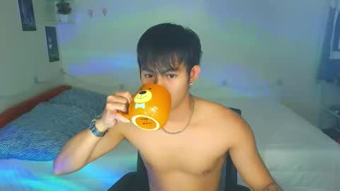 Loue online show from 10-10-25, 06:56