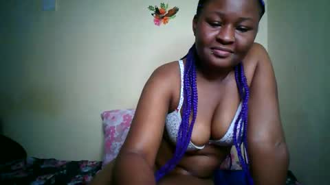 Snapshot of naughtybrownny chatting on 06-04-26, 09:54 MUMU online show from 06-04-26, 09:54