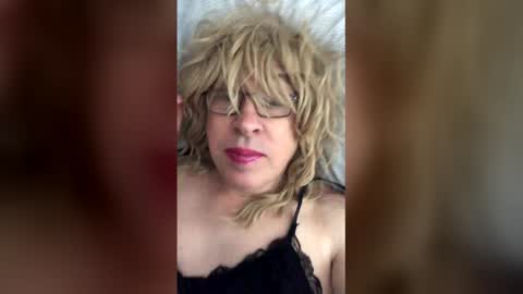 naughtycdgurl online show from 04-04-26, 01:08