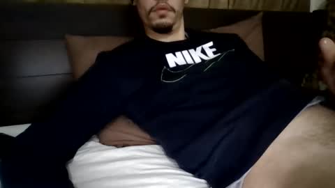 naughtyguy556677 online show from 05-06-26, 03:24