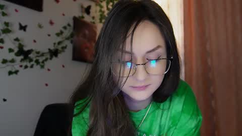 Snapshot of naughtyhomemade17 chatting on 02-15-25, 10:44 Mya Alexya online show from 02-15-25, 10:44