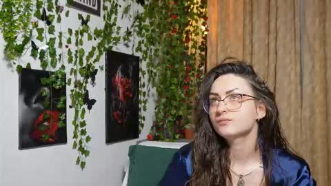 Snapshot of naughtyhomemade17 chatting on 10-14-25, 12:17 Mya Alexya online show from 10-14-25, 12:17