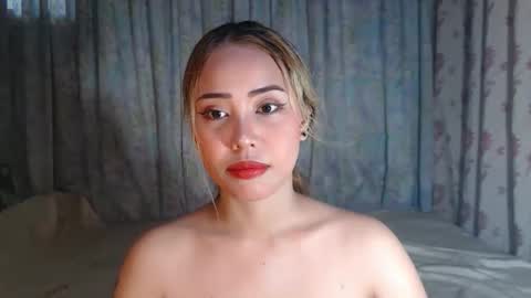 Snapshot of naughtyhotsexyjean chatting on 02-17-26, 03:36 miss jean online show from 02-17-26, 03:36