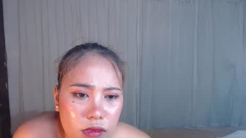 Snapshot of naughtyhotsexyjean chatting on 06-11-26, 02:53 miss jean online show from 06-11-26, 02:53