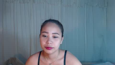 Snapshot of naughtyhotsexyjean chatting on 06-19-26, 11:19 miss jean online show from 06-19-26, 11:19