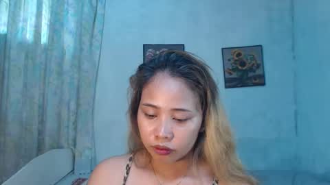 Snapshot of naughtyhotsexyjean chatting on 07-11-26, 04:15 miss jean online show from 07-11-26, 04:15