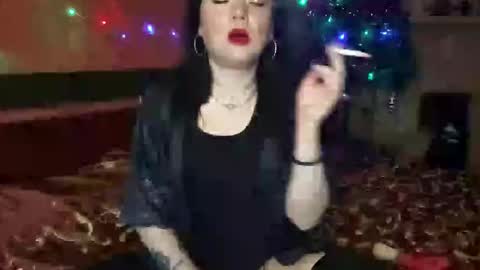 housewife Eva online show from 12-24-24, 07:00