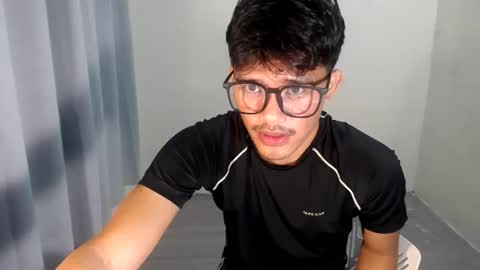 Snapshot of naughtyjosh_ chatting on 06-30-26, 03:57 Josh online show from 06-30-26, 03:57