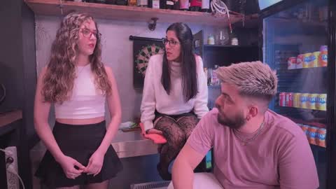 ANDREA STEPH  MIKE online show from 01-31-25, 06:47