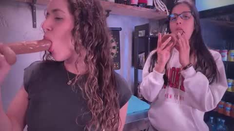 ANDREA STEPH  MIKE online show from 02-22-25, 08:42