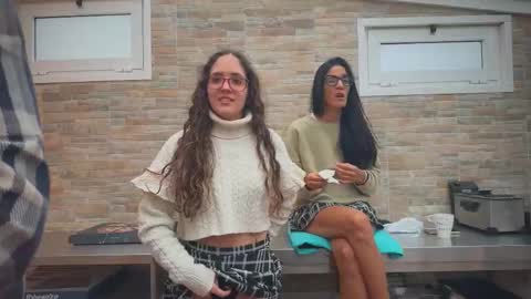 ANDREA STEPH  MIKE online show from 09-29-25, 08:30