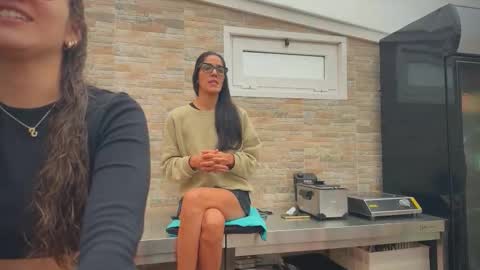 ANDREA STEPH  MIKE online show from 10-03-25, 09:28