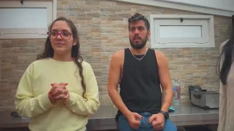 ANDREA STEPH  MIKE online show from 10-04-25, 09:18