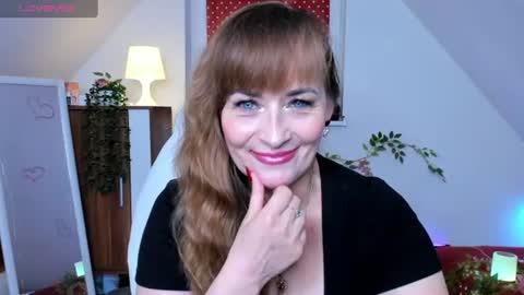 Snapshot of naughtymilane chatting on 06-23-26, 11:25 Milana - on air every day except Wednesday from 9 pm to 4 am European time online show from 06-23-26, 11:25