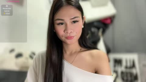 Snapshot of naughtymira888 chatting on 05-01-26, 11:42 your girlfriend mira online show from 05-01-26, 11:42