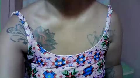 naughtymom_33 online show from 10-28-25, 08:33