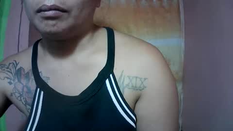 naughtymom_33 online show from 11-22-25, 09:36