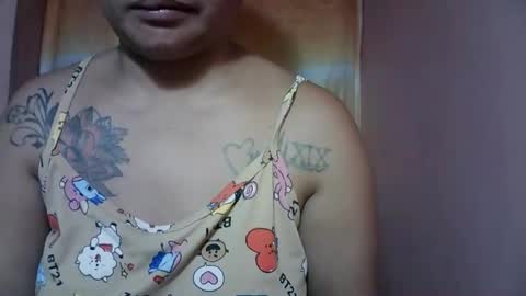 naughtymom_33 online show from 12-04-25, 07:44