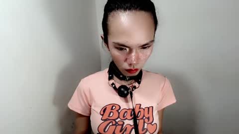 Snapshot of naughtypetiteangel chatting on 11-08-25, 01:28 naughtypetiteangel online show from 11-08-25, 01:28