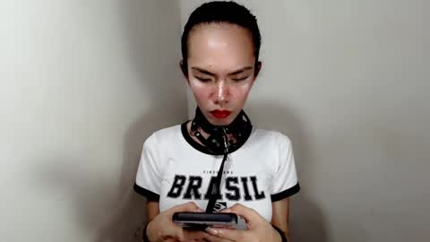 Snapshot of naughtypetiteangel chatting on 11-11-25, 02:55 naughtypetiteangel online show from 11-11-25, 02:55