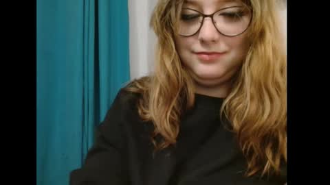 Snapshot of naughtyrapunzel7 chatting on 03-21-26, 11:08 Ella - Naughty Rapunzel online show from 03-21-26, 11:08