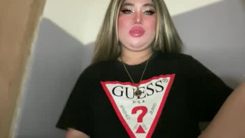 Rose Wilson online show from 11-11-25, 03:12