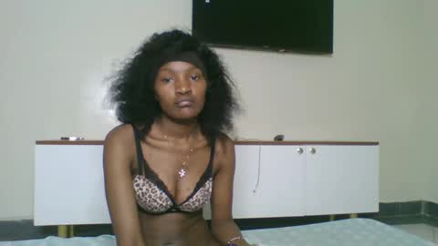 shyreen online show from 10-07-25, 01:41