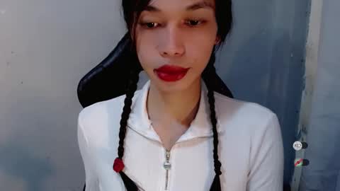 Celine online show from 09-24-25, 01:09