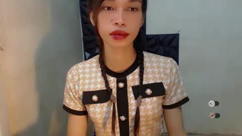 Celine online show from 11-09-25, 01:59