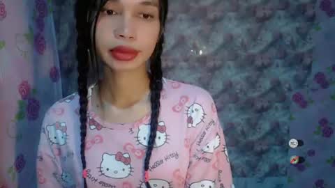Snapshot of naughtysunshinepinay chatting on 06-26-26, 09:14 Celine online show from 06-26-26, 09:14