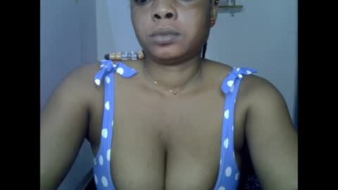 Snapshot of naughtyxcuntx chatting on 05-14-26, 07:04 naughtyxcuntx online show from 05-14-26, 07:04