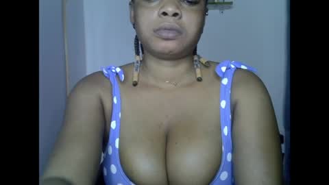 Snapshot of naughtyxcuntx chatting on 05-21-26, 05:36 naughtyxcuntx online show from 05-21-26, 05:36