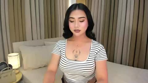 Snapshot of naughtyy_hunk_niel chatting on 07-03-26, 08:21 naughtyy_hunk_niel online show from 07-03-26, 08:21