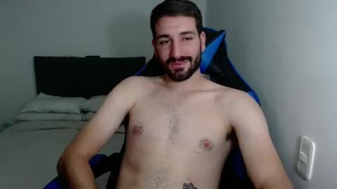 Snapshot of naugthy18boy chatting on 12-23-24, 05:11 Nico online show from 12-23-24, 05:11