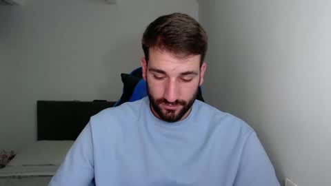 Snapshot of naugthy18boy chatting on 01-14-25, 06:38 Nico online show from 01-14-25, 06:38