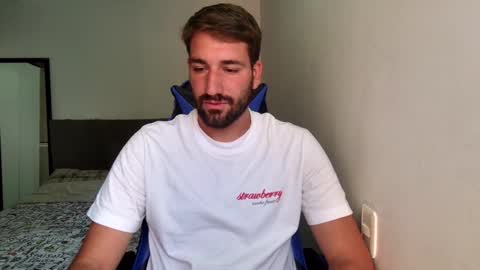 Snapshot of naugthy18boy chatting on 03-03-26, 01:50 Nico online show from 03-03-26, 01:50