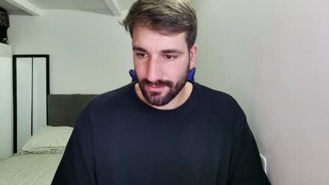 Nico online show from 04-15-26, 07:58